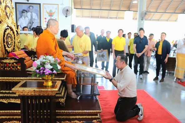 Ceremony of Offering Forest Robe Merit for Education Support