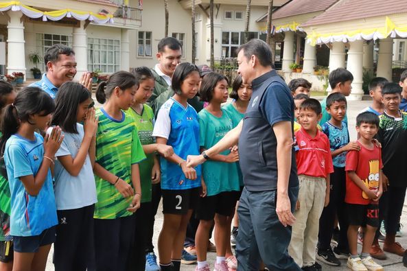 Supporting Local Athletes: A Community Effort in Koh Samui